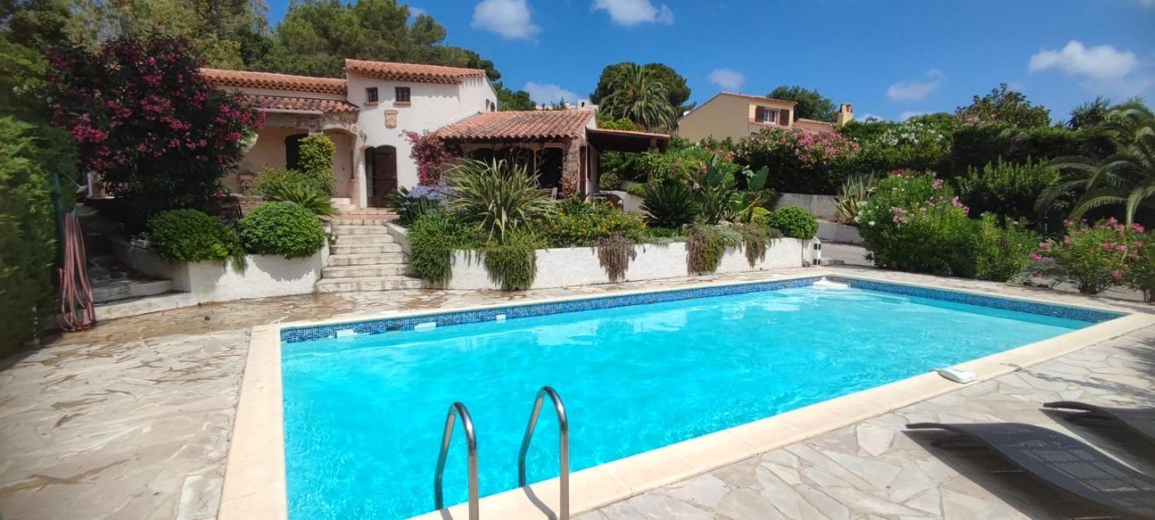 La Louviere Valmer Golfe De Saint Tropez La Croix-Valmer